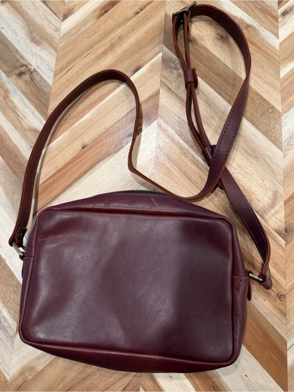 Portland Leather Large Camera in Cognac